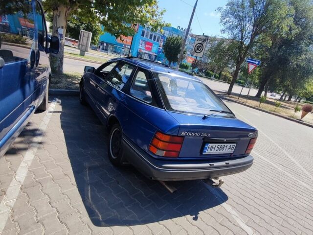 Синий Форд Скорпио, объемом двигателя 2 л и пробегом 260 тыс. км за 1550 $, фото 5 на Automoto.ua