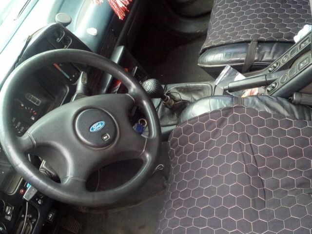 Синій Форд Скорпіо, об'ємом двигуна 2.4 л та пробігом 180 тис. км за 2200 $, фото 3 на Automoto.ua