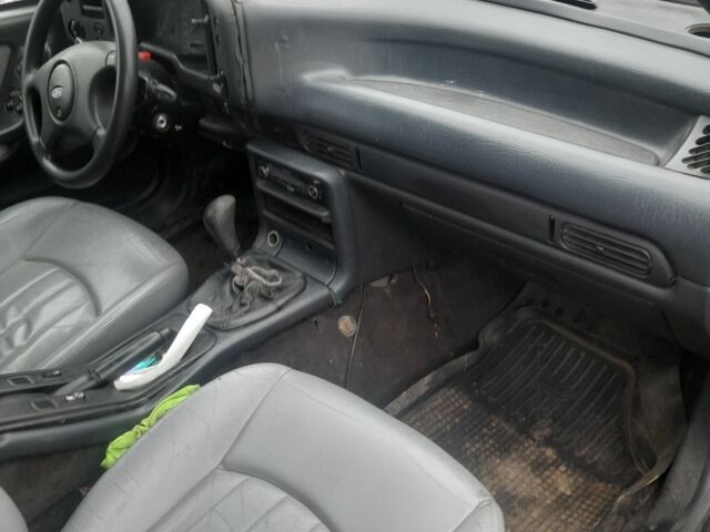 Синій Форд Скорпіо, об'ємом двигуна 2 л та пробігом 2 тис. км за 1183 $, фото 2 на Automoto.ua