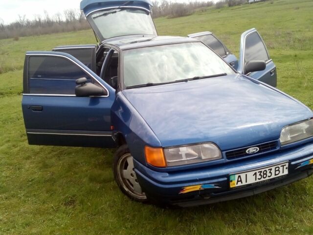 Синій Форд Скорпіо, об'ємом двигуна 2.4 л та пробігом 180 тис. км за 2200 $, фото 12 на Automoto.ua