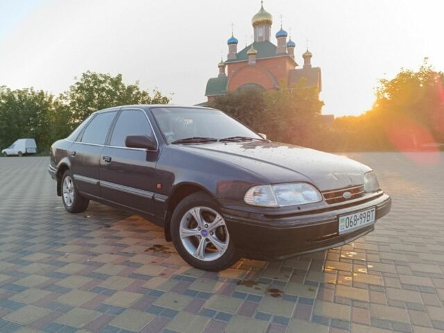 Синий Форд Скорпио, объемом двигателя 2 л и пробегом 300 тыс. км за 1100 $, фото 1 на Automoto.ua