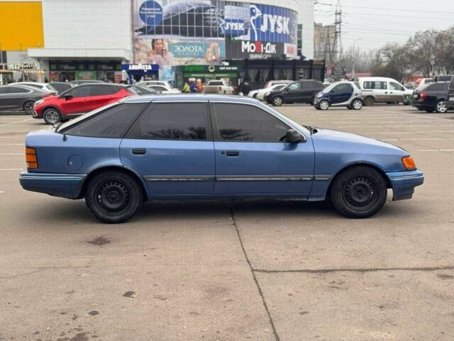 Синий Форд Скорпио, объемом двигателя 2 л и пробегом 250 тыс. км за 850 $, фото 4 на Automoto.ua