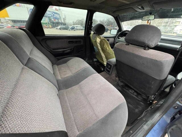 Синий Форд Скорпио, объемом двигателя 2 л и пробегом 250 тыс. км за 850 $, фото 9 на Automoto.ua