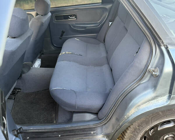 Синий Форд Скорпио, объемом двигателя 0 л и пробегом 555 тыс. км за 800 $, фото 18 на Automoto.ua