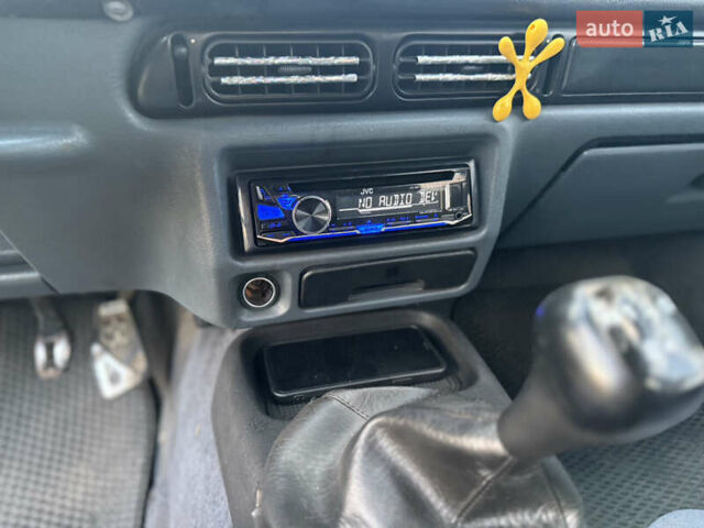 Синий Форд Скорпио, объемом двигателя 0 л и пробегом 555 тыс. км за 800 $, фото 15 на Automoto.ua