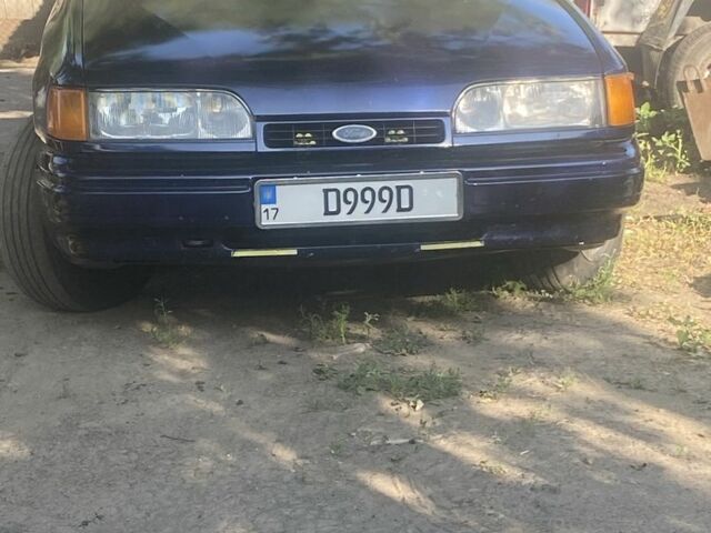 Синий Форд Скорпио, объемом двигателя 2 л и пробегом 400 тыс. км за 1500 $, фото 1 на Automoto.ua