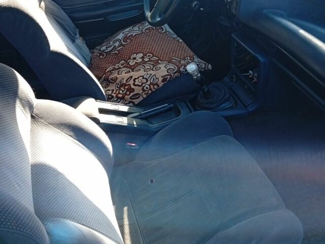 Форд Скорпіо 1990 у Кривому Розі на Automoto.ua Синій Форд Скорпіо, об'ємом двигуна 2 л та пробігом 20 тис. км за 526 $, фото 4 на Automoto.ua