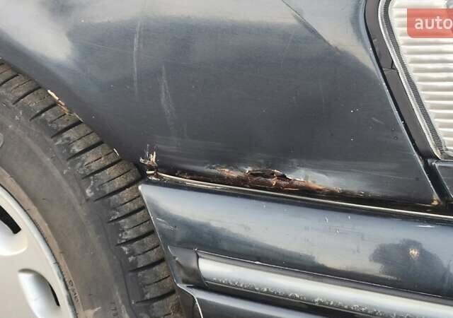 Синий Форд Скорпио, объемом двигателя 2 л и пробегом 350 тыс. км за 1200 $, фото 7 на Automoto.ua