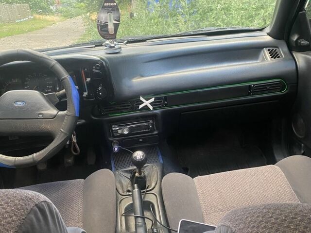 Синій Форд Скорпіо, об'ємом двигуна 2 л та пробігом 400 тис. км за 1250 $, фото 6 на Automoto.ua