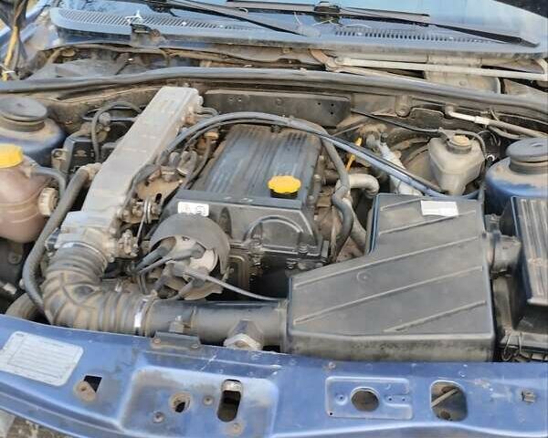 Форд Скорпіо 1990 у Зенькове на Automoto.ua Синій Форд Скорпіо, об'ємом двигуна 2 л та пробігом 308 тис. км за 2000 $, фото 3 на Automoto.ua