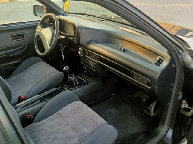 Синій Форд Скорпіо, об'ємом двигуна 2 л та пробігом 150 тис. км за 1000 $, фото 6 на Automoto.ua