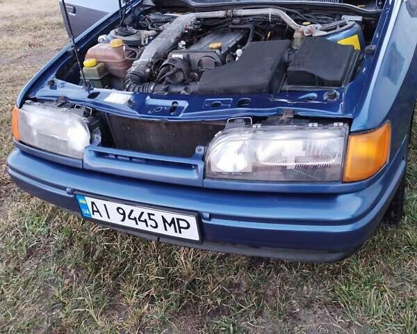 Синий Форд Скорпио, объемом двигателя 2 л и пробегом 355 тыс. км за 1650 $, фото 6 на Automoto.ua