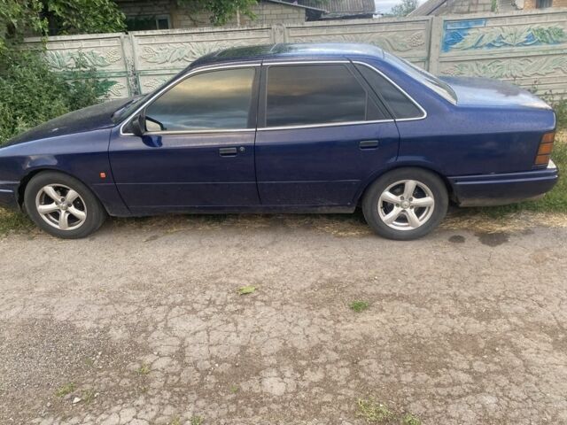 Синій Форд Скорпіо, об'ємом двигуна 2 л та пробігом 400 тис. км за 1250 $, фото 4 на Automoto.ua