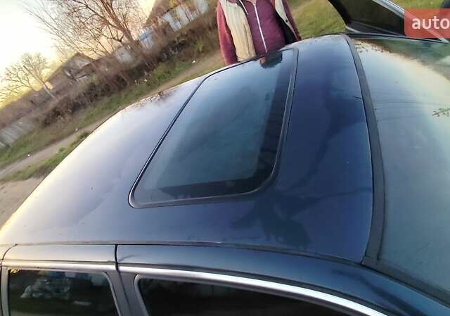 Синий Форд Скорпио, объемом двигателя 2 л и пробегом 350 тыс. км за 1200 $, фото 14 на Automoto.ua