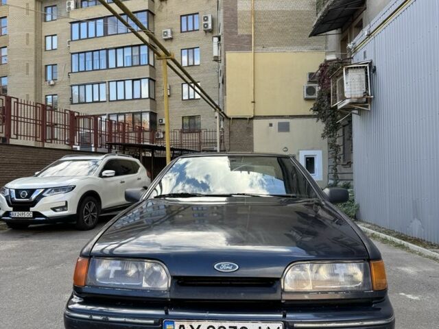 Синій Форд Скорпіо, об'ємом двигуна 2 л та пробігом 250 тис. км за 799 $, фото 1 на Automoto.ua