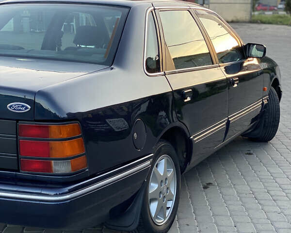 Синий Форд Скорпио, объемом двигателя 2 л и пробегом 300 тыс. км за 2900 $, фото 7 на Automoto.ua