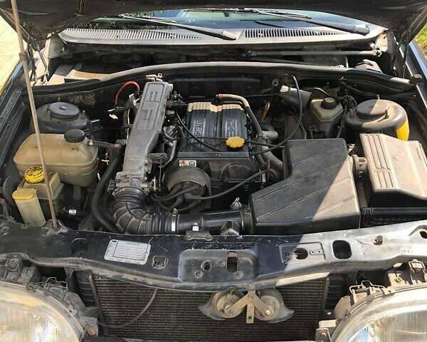 Синій Форд Скорпіо, об'ємом двигуна 2 л та пробігом 265 тис. км за 2500 $, фото 1 на Automoto.ua