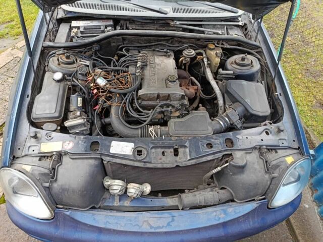 Синий Форд Скорпио, объемом двигателя 2 л и пробегом 244 тыс. км за 1100 $, фото 1 на Automoto.ua