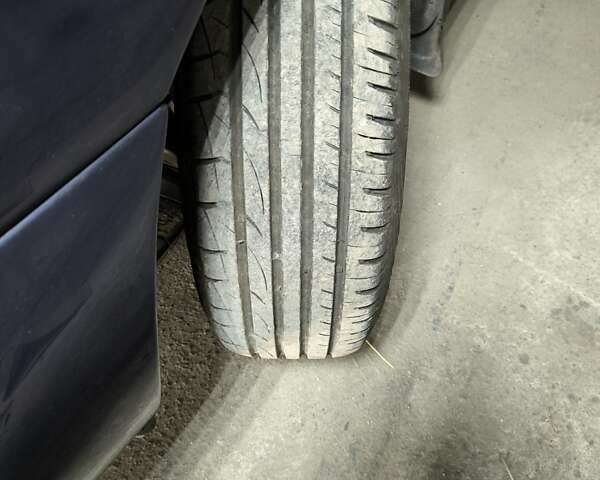 Синий Форд Скорпио, объемом двигателя 2 л и пробегом 226 тыс. км за 3000 $, фото 2 на Automoto.ua