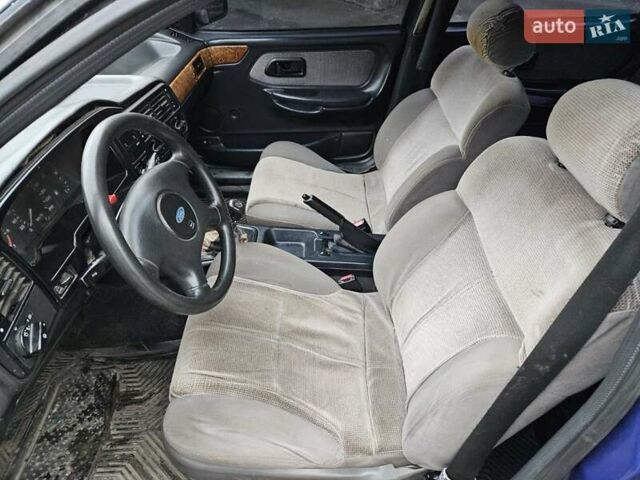 Синий Форд Скорпио, объемом двигателя 2 л и пробегом 300 тыс. км за 1250 $, фото 27 на Automoto.ua