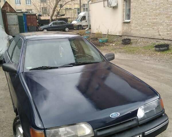 Синий Форд Скорпио, объемом двигателя 0 л и пробегом 100 тыс. км за 1800 $, фото 5 на Automoto.ua