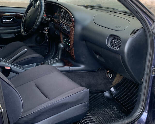 Синий Форд Скорпио, объемом двигателя 2.3 л и пробегом 370 тыс. км за 1750 $, фото 6 на Automoto.ua