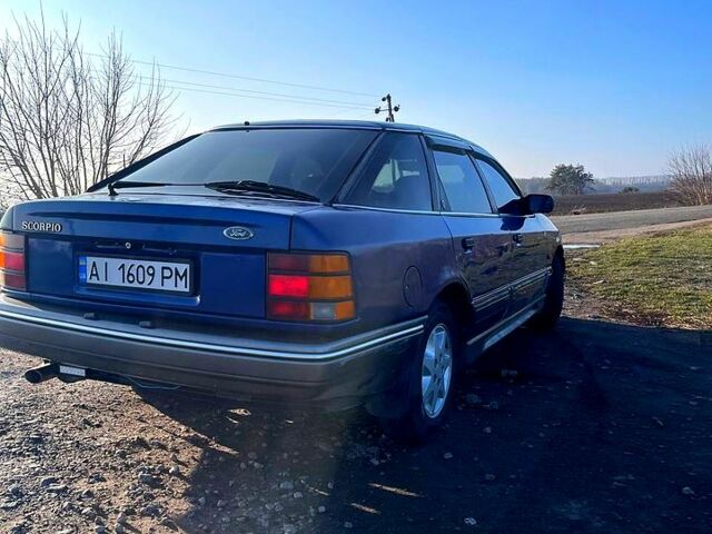 Синий Форд Скорпио, объемом двигателя 2 л и пробегом 0 тыс. км за 1299 $, фото 4 на Automoto.ua
