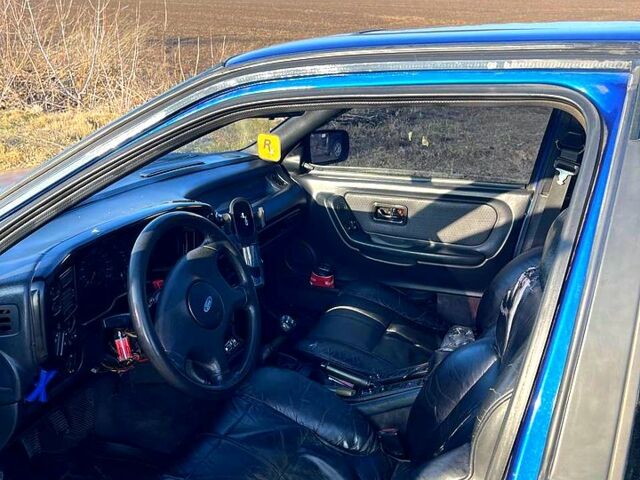 Синий Форд Скорпио, объемом двигателя 2 л и пробегом 0 тыс. км за 1299 $, фото 7 на Automoto.ua