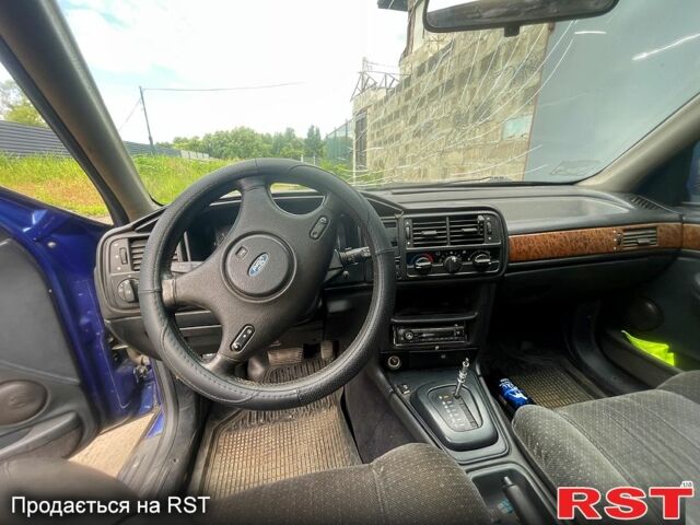 Синий Форд Скорпио, объемом двигателя 2 л и пробегом 325 тыс. км за 1100 $, фото 9 на Automoto.ua