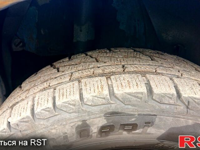 Форд Скорпио 1988 в Запорожье на Automoto.ua Синий Форд Скорпио, объемом двигателя 2 л и пробегом 400 тыс. км за 950 $, фото 6 на Automoto.ua