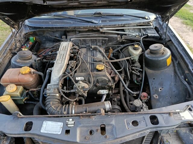 Синий Форд Скорпио, объемом двигателя 2 л и пробегом 120 тыс. км за 850 $, фото 9 на Automoto.ua