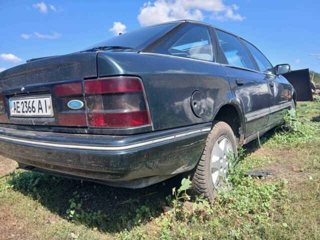 Зеленый Форд Скорпио, объемом двигателя 2 л и пробегом 3 тыс. км за 15000 $, фото 1 на Automoto.ua