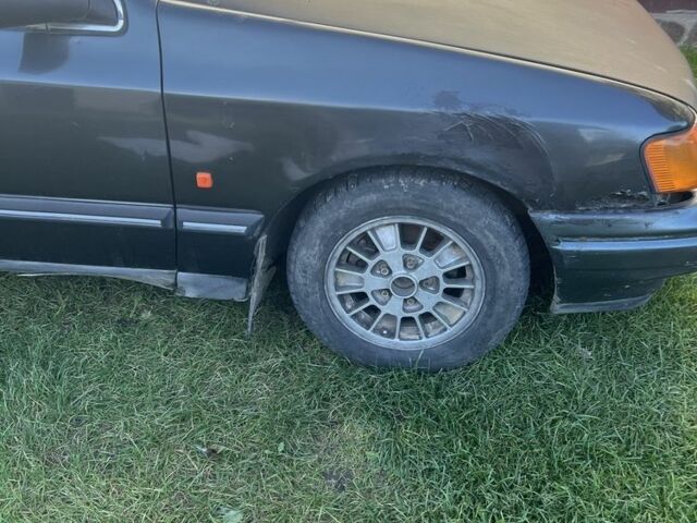 Зелений Форд Скорпіо, об'ємом двигуна 2 л та пробігом 1 тис. км за 553 $, фото 1 на Automoto.ua