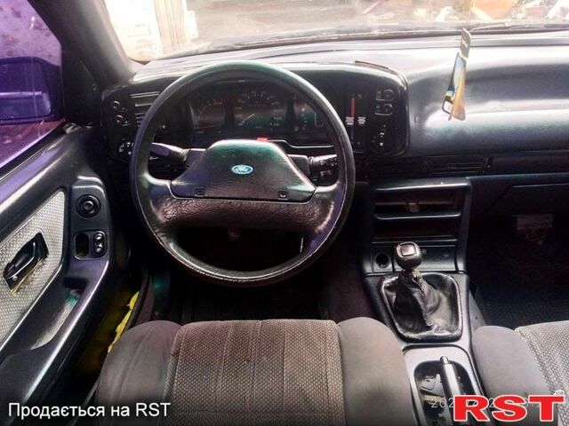 Зелений Форд Скорпіо, об'ємом двигуна 2 л та пробігом 241 тис. км за 850 $, фото 1 на Automoto.ua