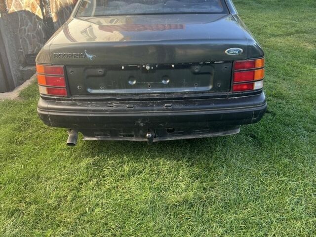 Зелений Форд Скорпіо, об'ємом двигуна 2 л та пробігом 1 тис. км за 553 $, фото 4 на Automoto.ua