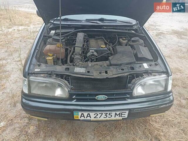 Зеленый Форд Скорпио, объемом двигателя 2 л и пробегом 300 тыс. км за 1800 $, фото 9 на Automoto.ua