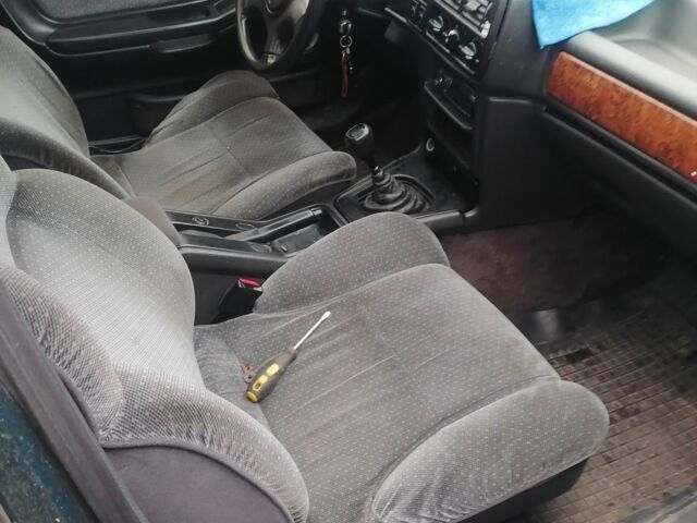 Зелений Форд Скорпіо, об'ємом двигуна 2 л та пробігом 300 тис. км за 600 $, фото 7 на Automoto.ua