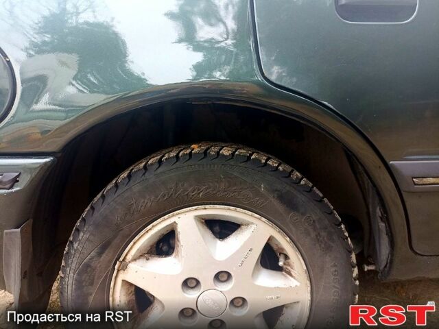 Зеленый Форд Скорпио, объемом двигателя 2 л и пробегом 300 тыс. км за 1800 $, фото 6 на Automoto.ua