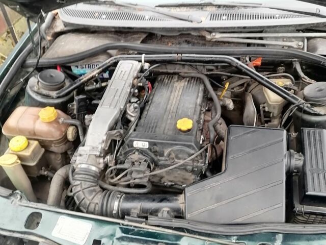 Зелений Форд Скорпіо, об'ємом двигуна 2 л та пробігом 300 тис. км за 600 $, фото 2 на Automoto.ua