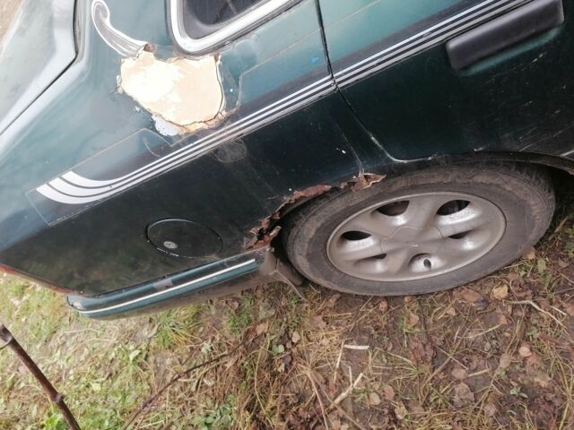 Зелений Форд Скорпіо, об'ємом двигуна 2 л та пробігом 300 тис. км за 600 $, фото 4 на Automoto.ua