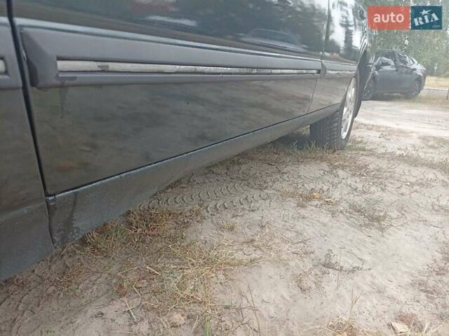 Зеленый Форд Скорпио, объемом двигателя 2 л и пробегом 300 тыс. км за 1800 $, фото 16 на Automoto.ua