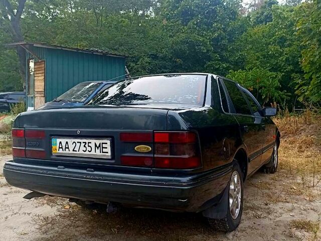 Зеленый Форд Скорпио, объемом двигателя 2 л и пробегом 300 тыс. км за 1800 $, фото 3 на Automoto.ua