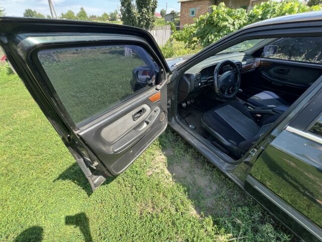 Зеленый Форд Скорпио, объемом двигателя 2.9 л и пробегом 999 тыс. км за 1100 $, фото 7 на Automoto.ua