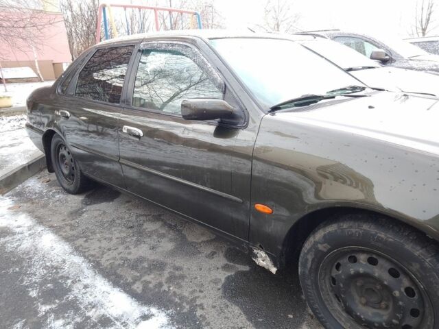 Зелений Форд Скорпіо, об'ємом двигуна 2 л та пробігом 180 тис. км за 1194 $, фото 3 на Automoto.ua