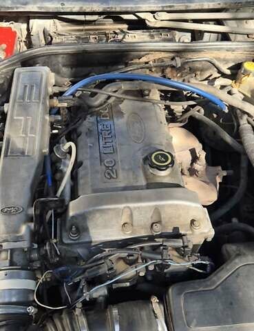 Зеленый Форд Скорпио, объемом двигателя 2 л и пробегом 320 тыс. км за 1400 $, фото 6 на Automoto.ua