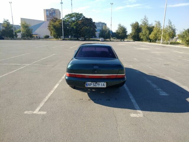 Зеленый Форд Скорпио, объемом двигателя 2 л и пробегом 320 тыс. км за 1700 $, фото 4 на Automoto.ua