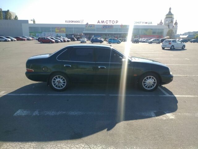 Зеленый Форд Скорпио, объемом двигателя 2 л и пробегом 320 тыс. км за 1700 $, фото 3 на Automoto.ua