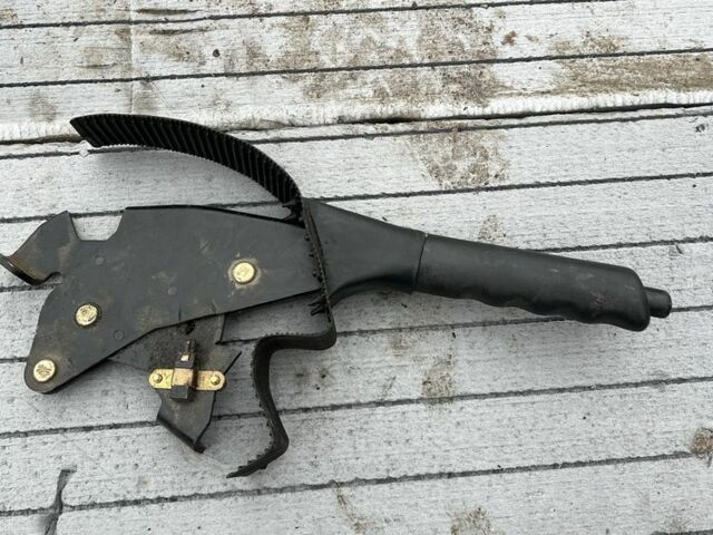 Зеленый Форд Скорпио, объемом двигателя 2 л и пробегом 250 тыс. км за 200 $, фото 14 на Automoto.ua