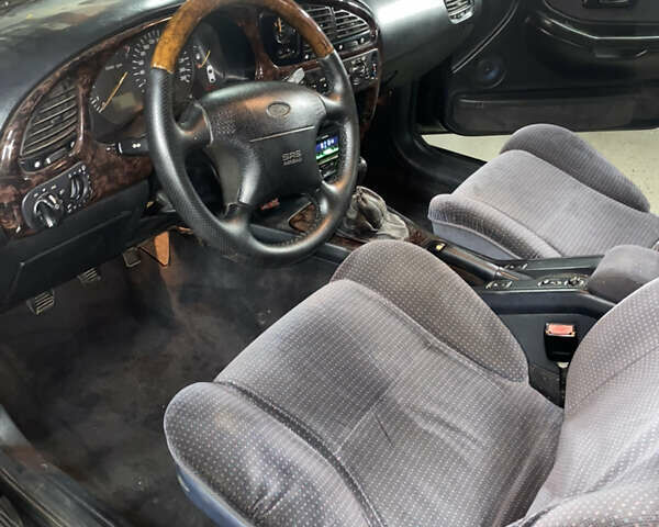 Зелений Форд Скорпіо, об'ємом двигуна 2.3 л та пробігом 333 тис. км за 2190 $, фото 16 на Automoto.ua