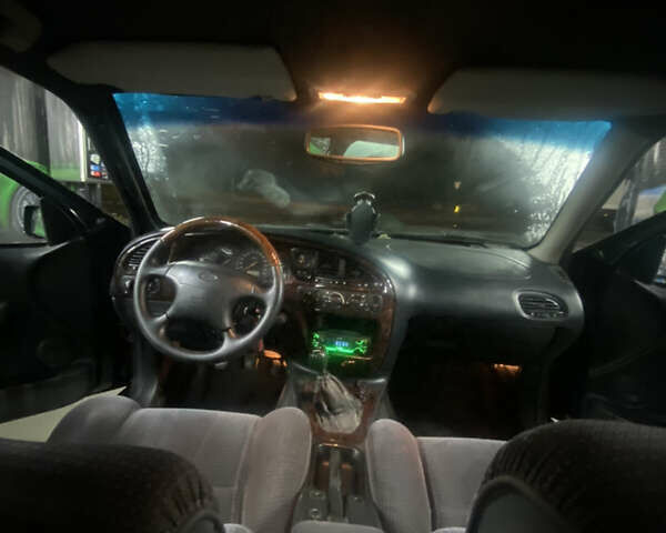 Зелений Форд Скорпіо, об'ємом двигуна 2.3 л та пробігом 333 тис. км за 2190 $, фото 32 на Automoto.ua